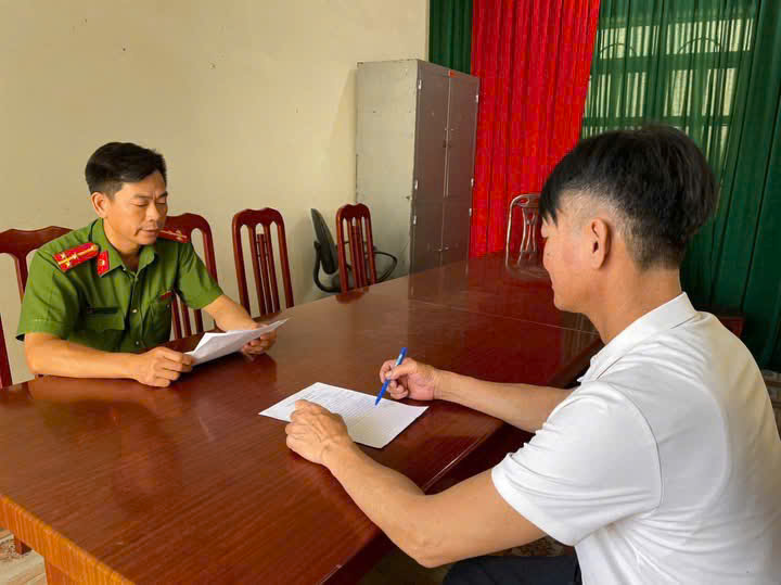 Công an phường Kinh Môn kiên quyết xử lý hành vi đánh bắt thủy sản bằng kích điện